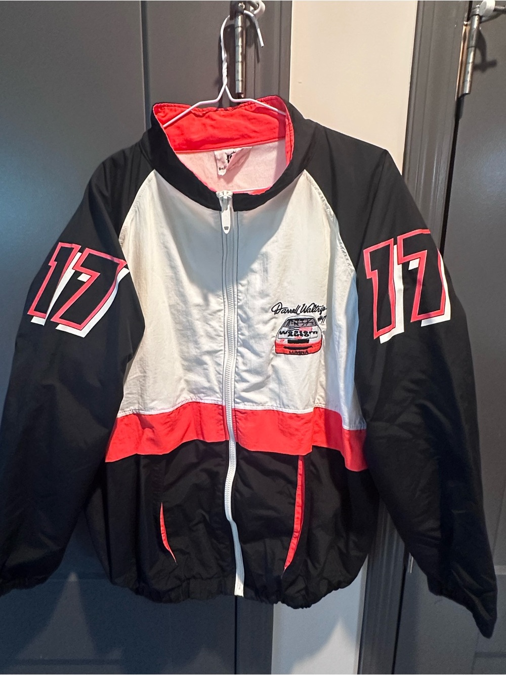 Vintage NASCAR Darrell Waltrip Vintage Windbreaker